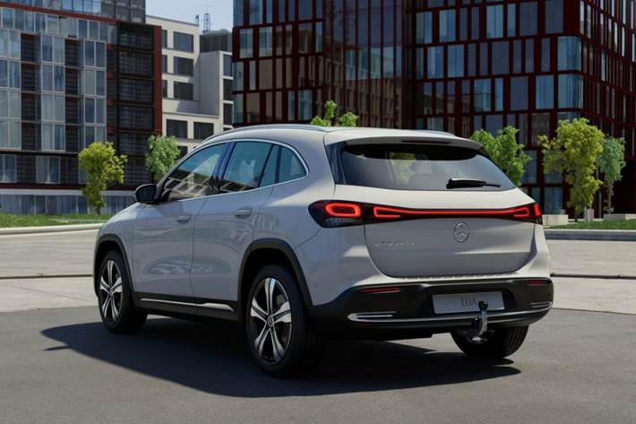 Hvid Mercedes EQA250+ fra 2024