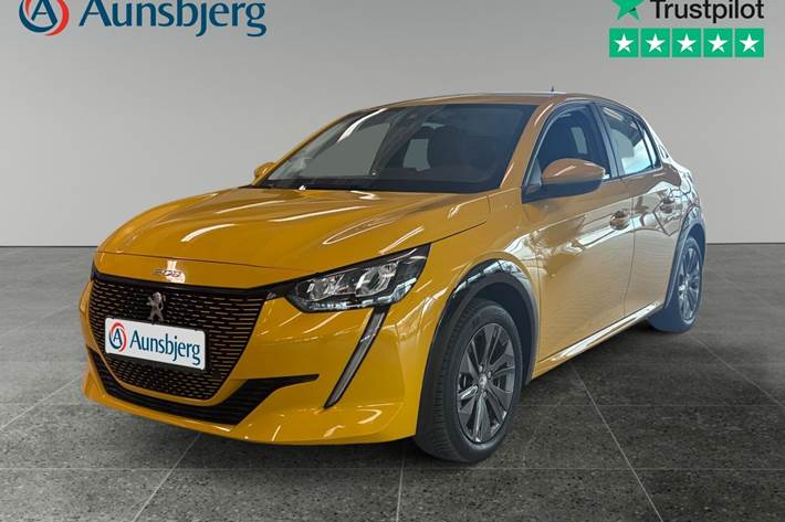 Gul Peugeot e-208 fra 2022 set udefra