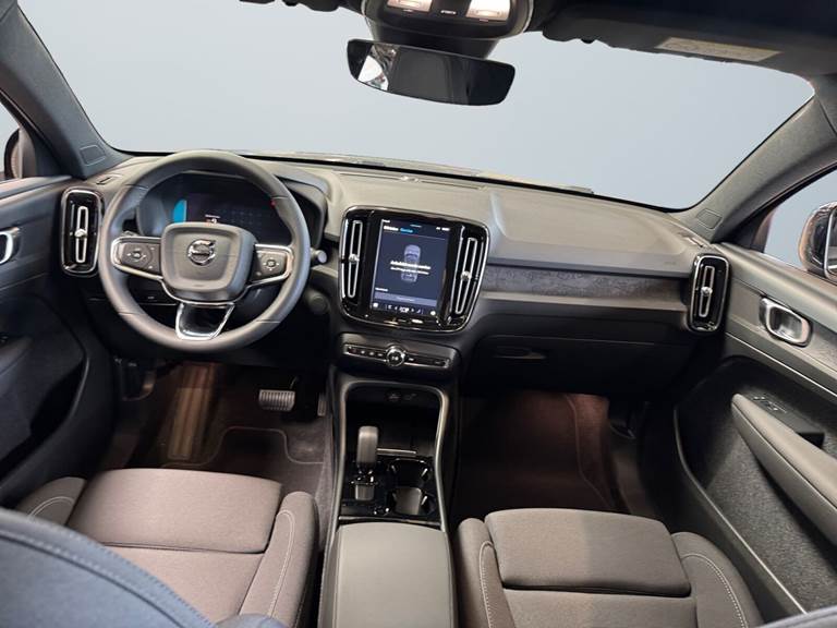 Volvo C40 P6 ReCharge Core