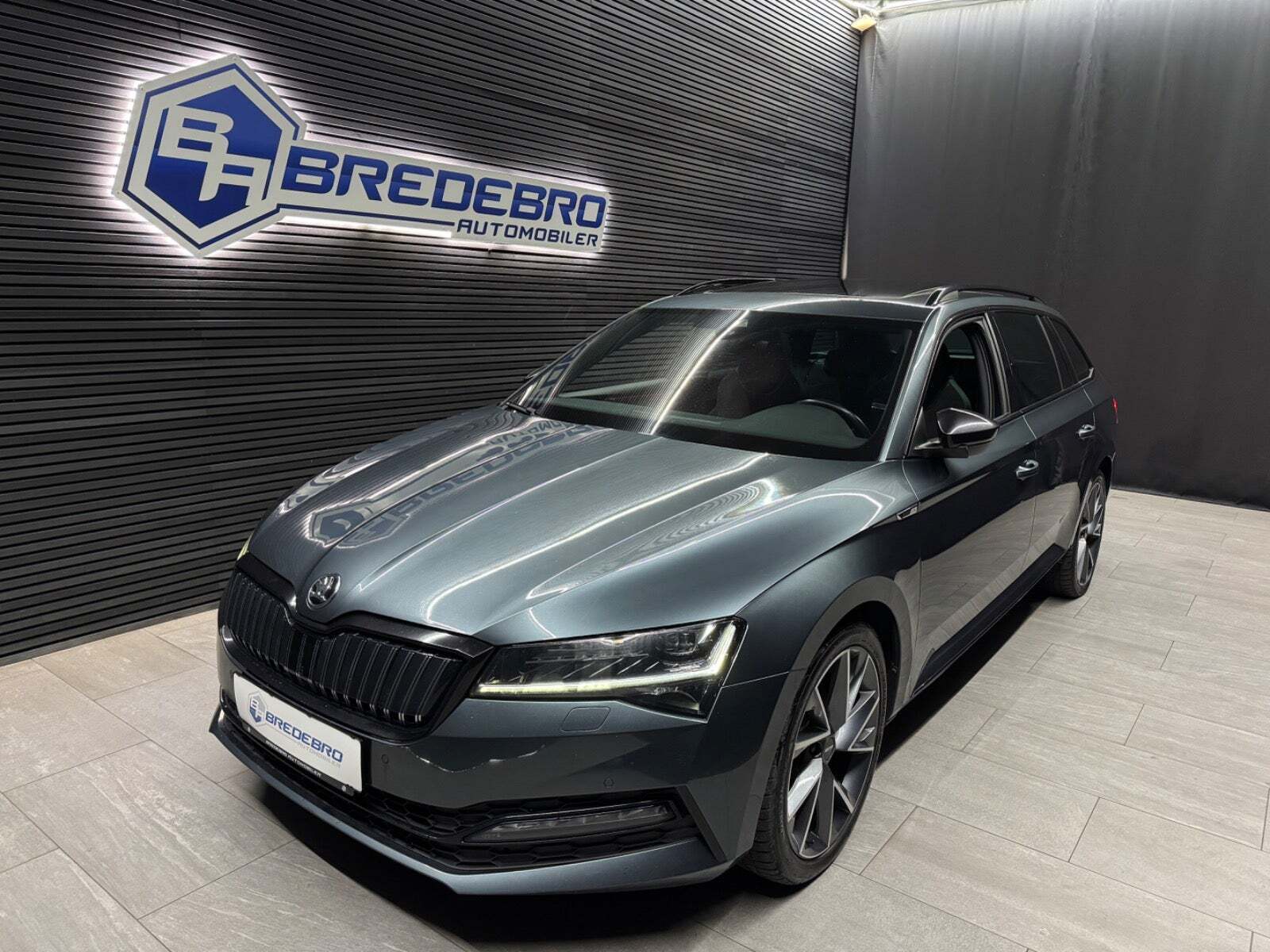 Skoda Superb 1,4 TSi iV Sportline Combi DSG