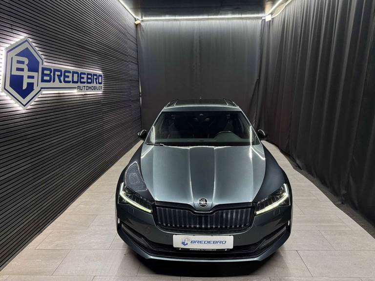 Skoda Superb 1,4 TSi iV Sportline Combi DSG