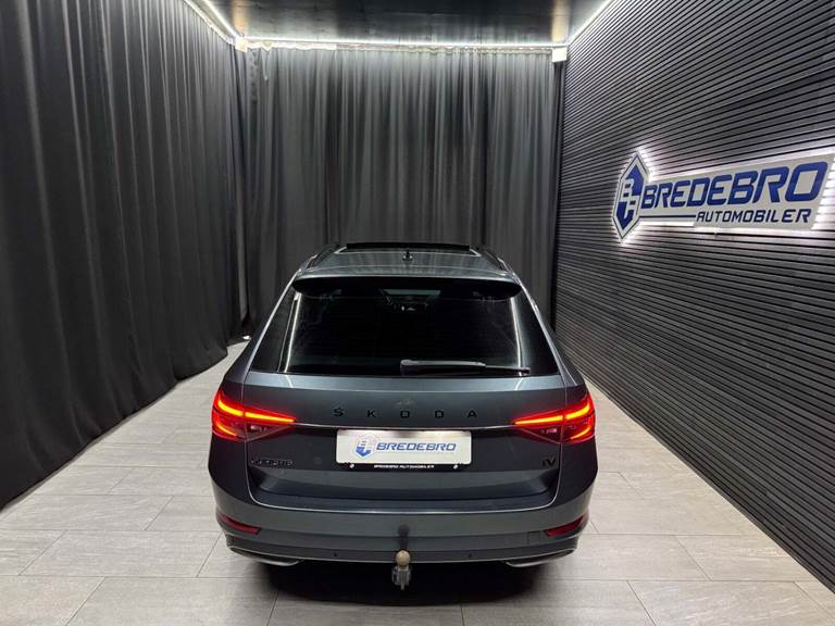 Skoda Superb 1,4 TSi iV Sportline Combi DSG