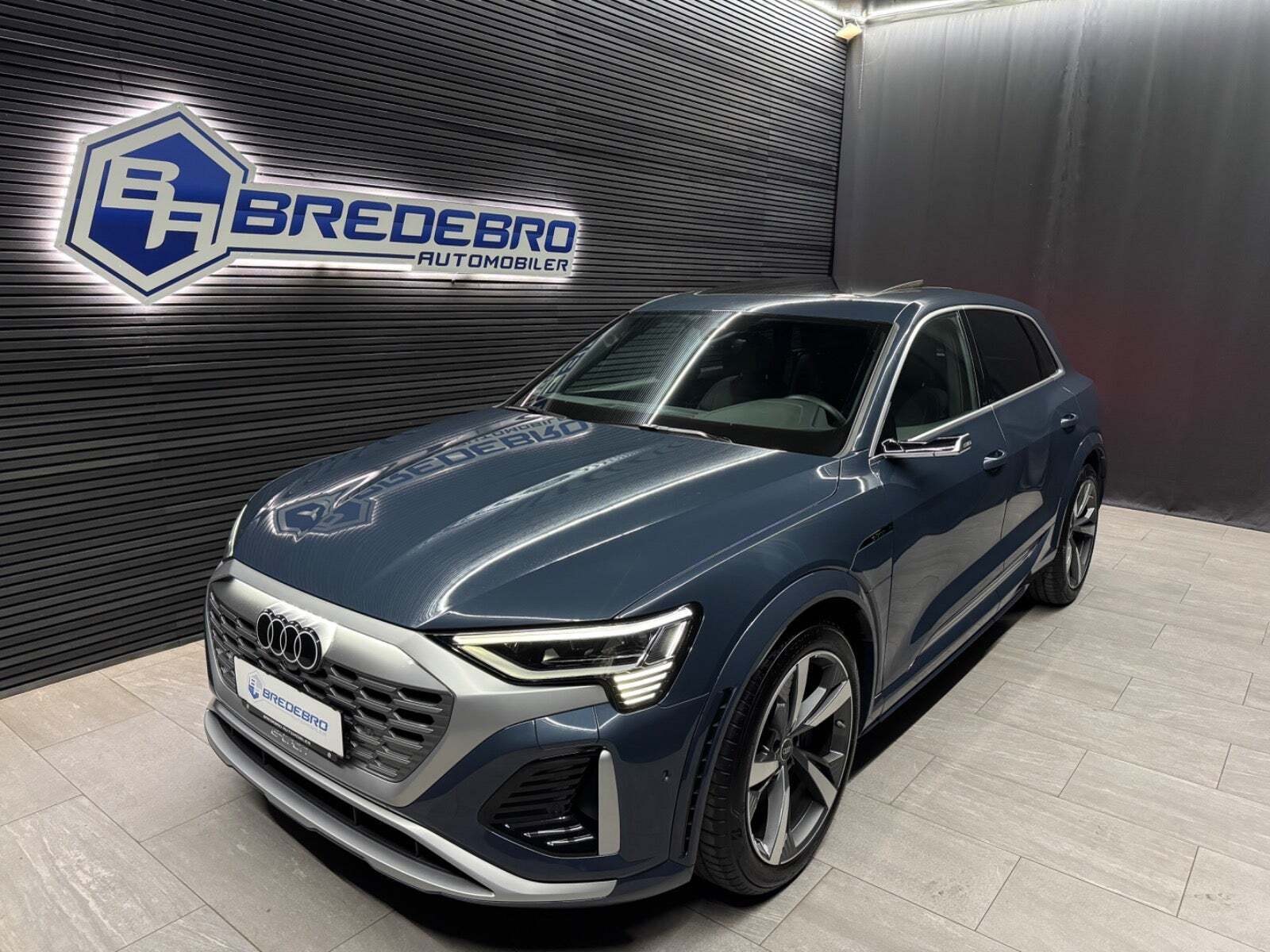 Audi SQ8 e-tron quattro