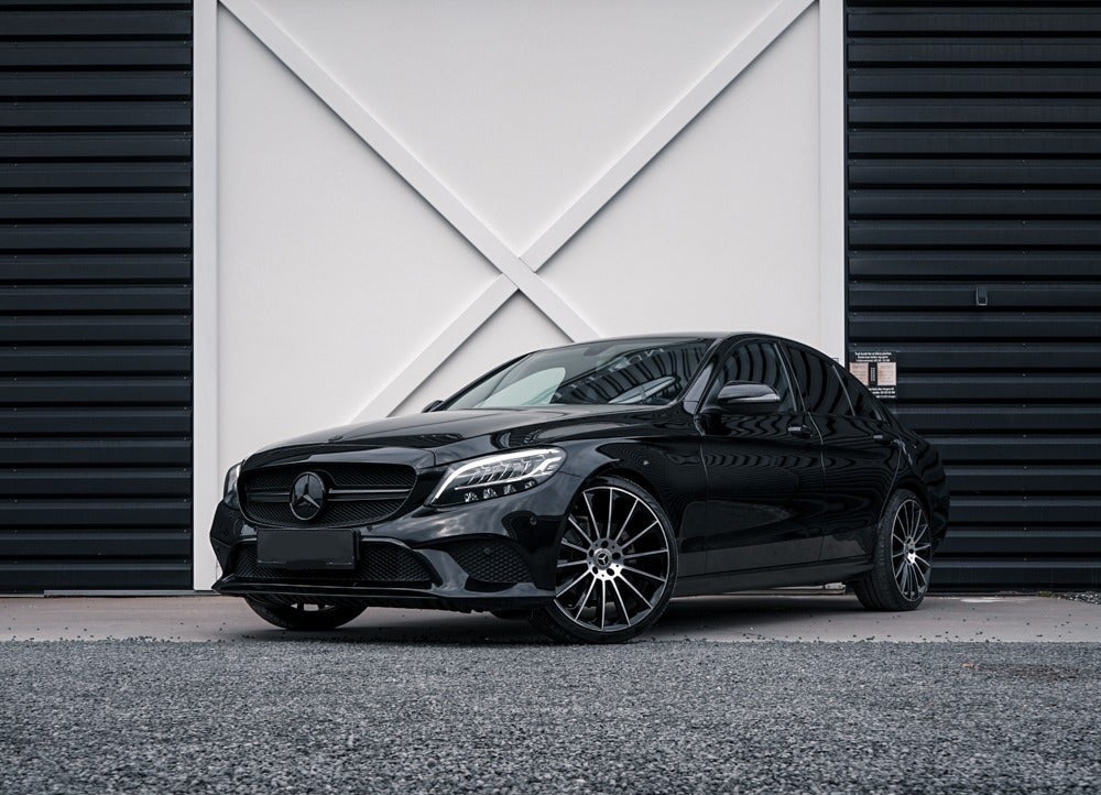 Sort Mercedes C-Klasse fra 2019