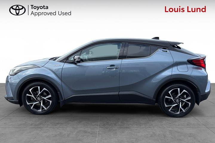 Grå Toyota C-HR fra 2020