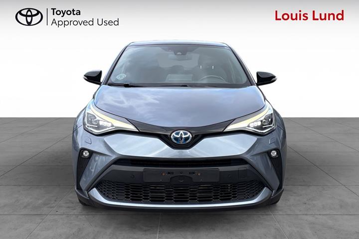 Grå Toyota C-HR fra 2020