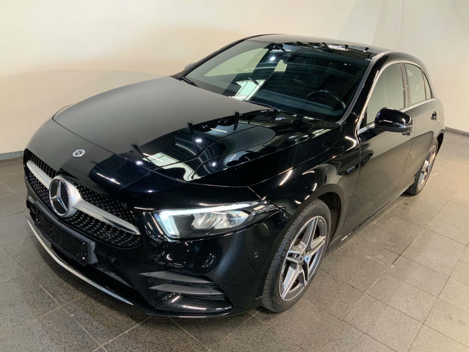 Mercedes A250 e 1,3 AMG Line aut.