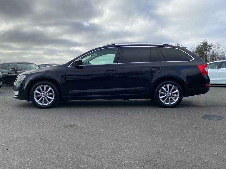 Skoda Octavia 1,6 Combi TDI Common Rail DPF Elegance DSG 105HK Stc 7g Aut.