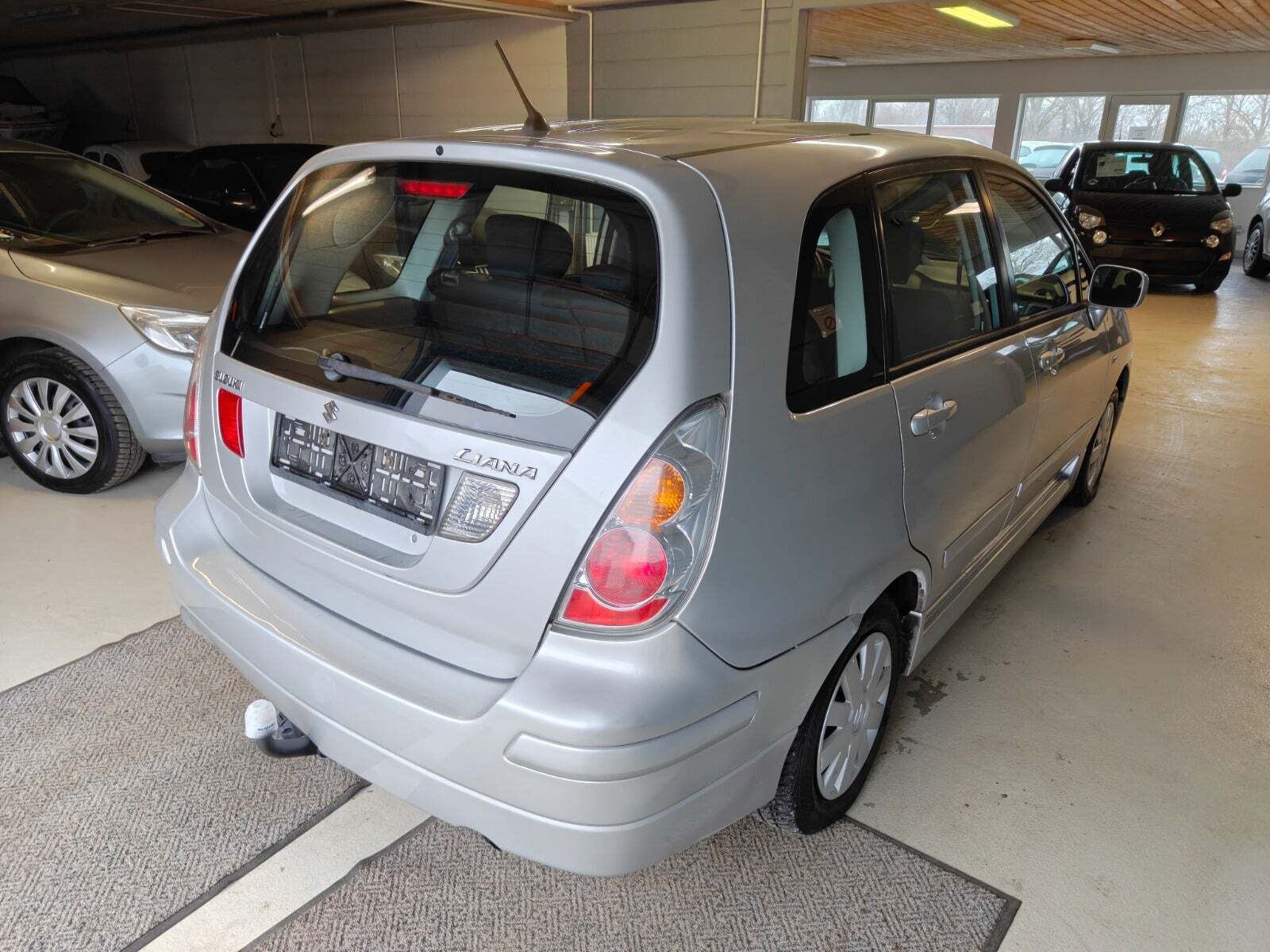 Suzuki Liana 1,6 GL