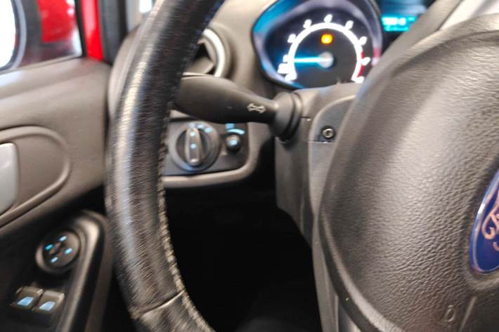 Gul Ford Fiesta fra 2017