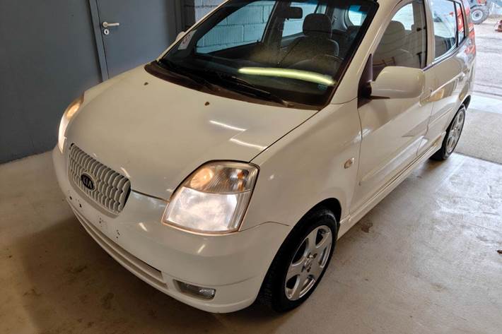 Gul Kia Picanto fra 2005