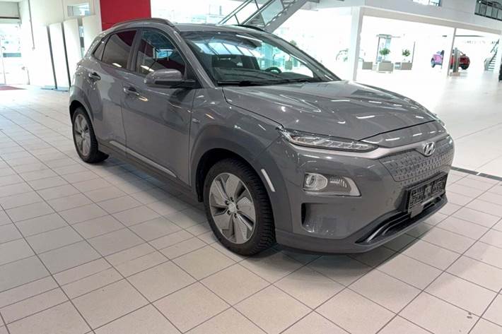 Grå Hyundai Kona fra 2019