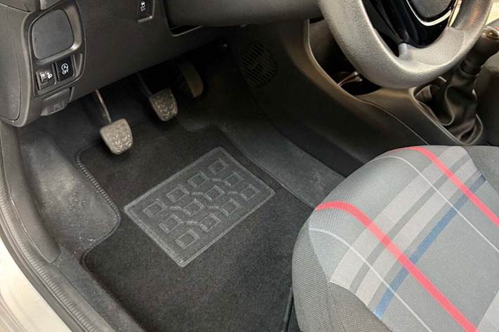 undefined Peugeot 108 fra 2015