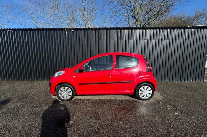 undefined Peugeot 107 fra 2013