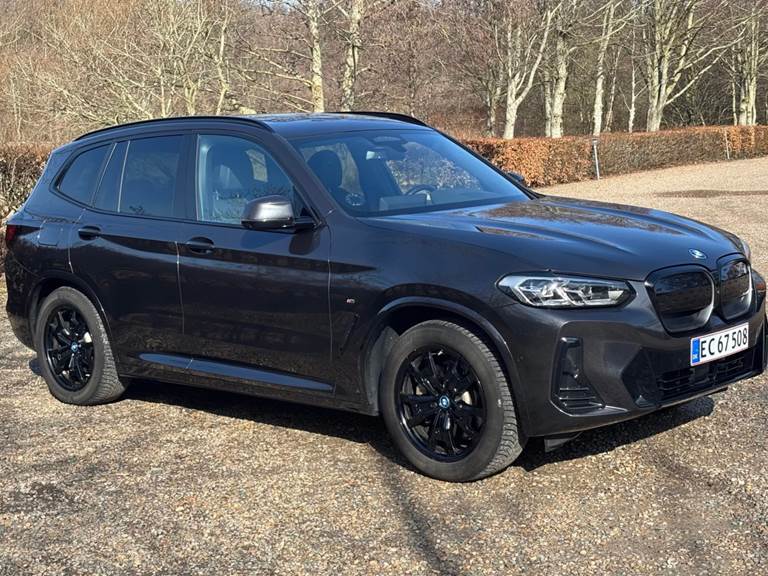 BMW iX3 Charged Plus M-Sport