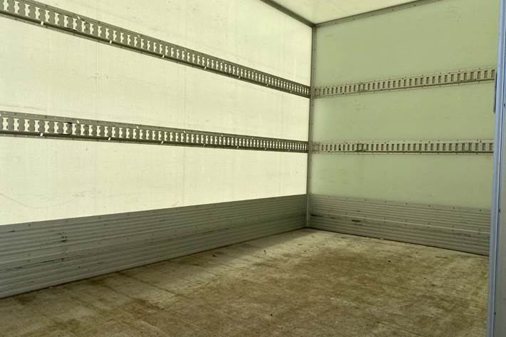 Hvid Renault Master V T35 fra 2025