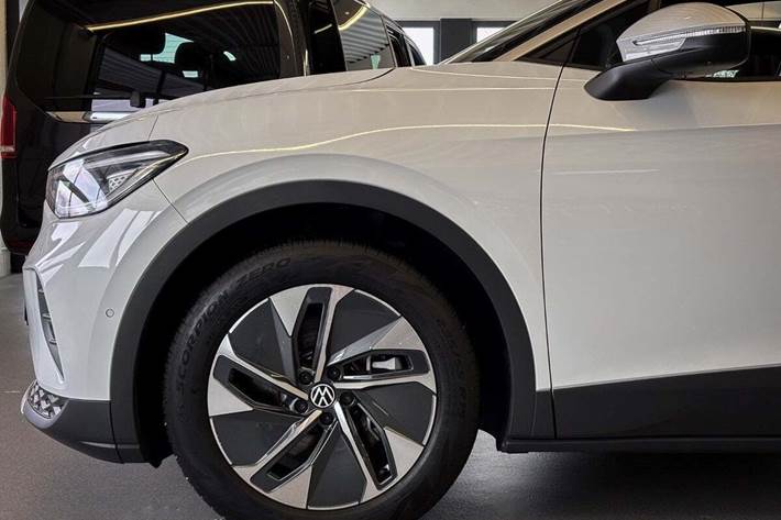 Hvid VW ID.4 fra 2025