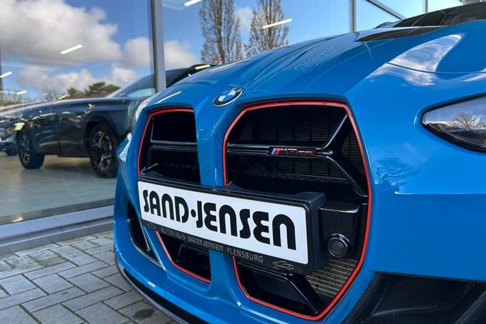 Blå BMW M3 fra 2025