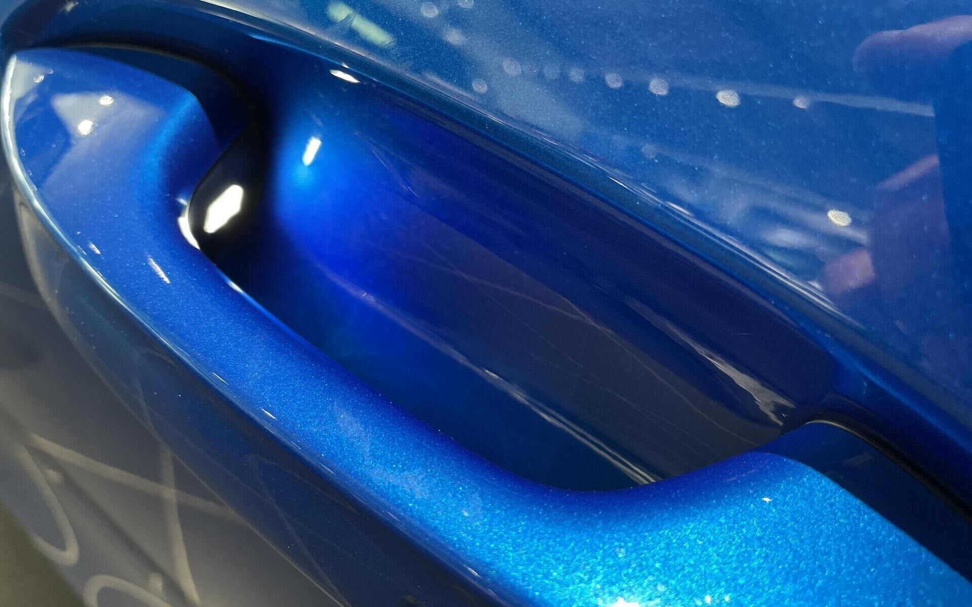 Blå Ford Explorer fra 2025