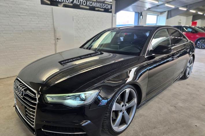 Sort Audi A6 fra 2015
