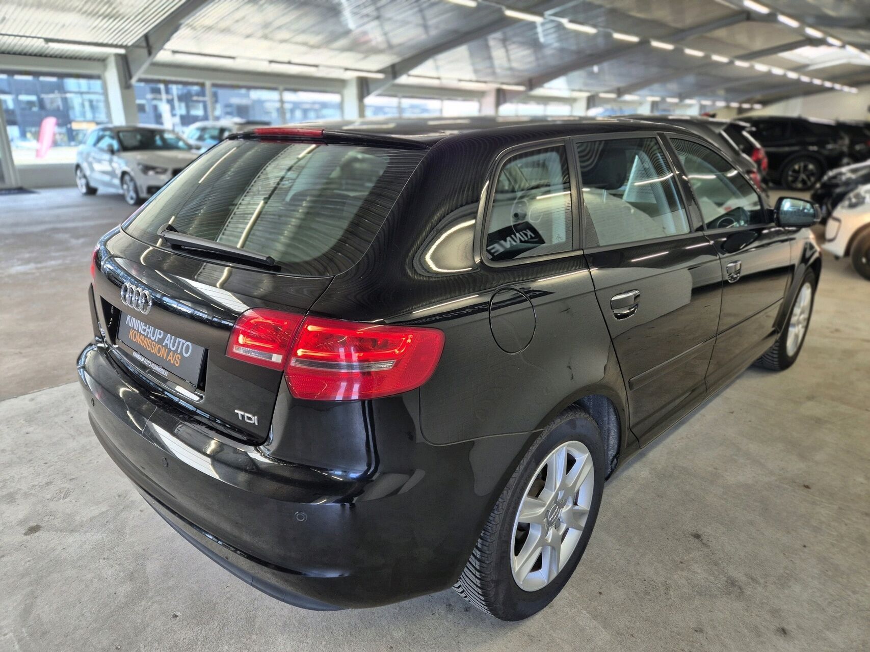 Audi A3 1,6 Sportback TDI DPF Attraction S Tronic 105HK 5d Aut.