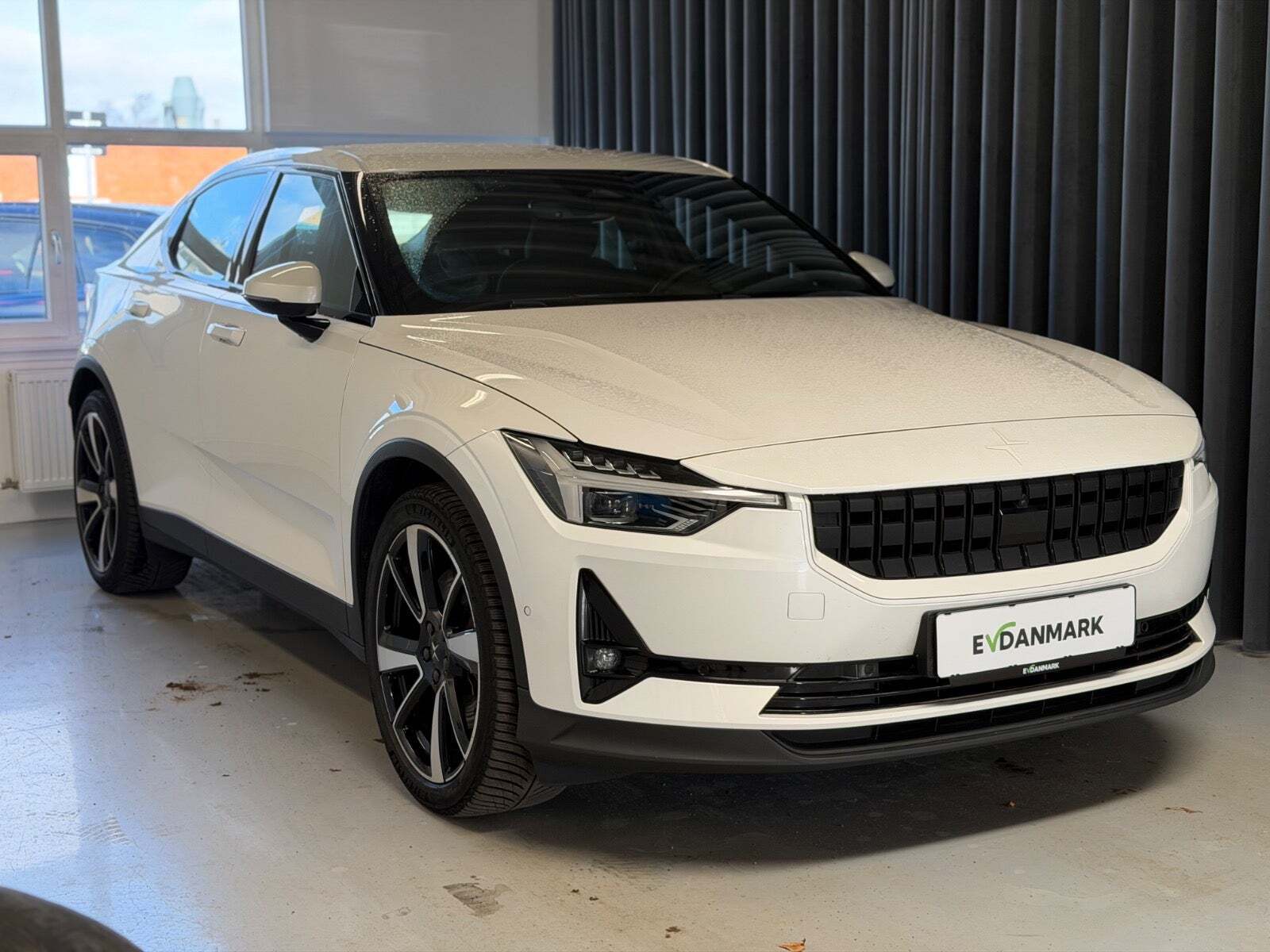 Polestar 2 Long Range