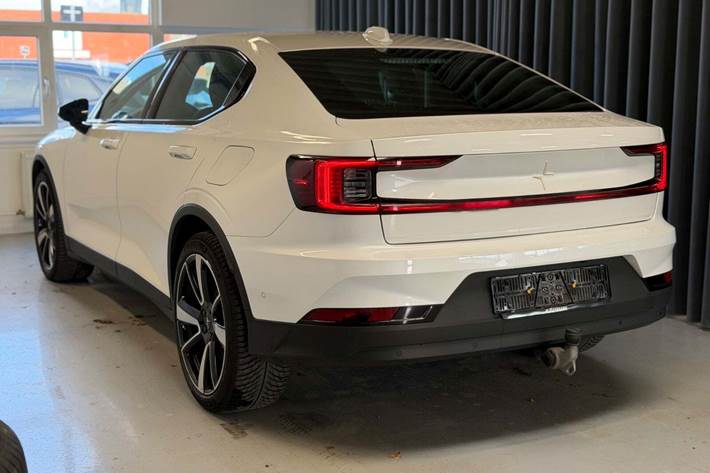 Hvid Polestar 2 fra 2022