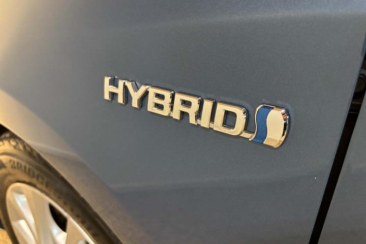 Blå Toyota Auris fra 2017