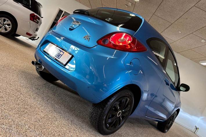 Blå Ford Ka fra 2010
