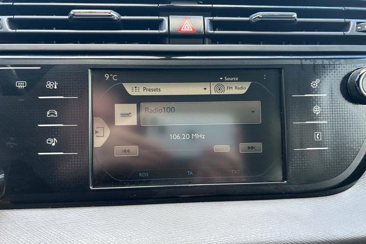 Grå Citroën Grand C4 Picasso fra 2017