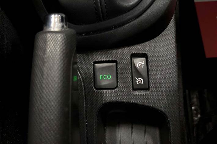 Hvid Renault Captur fra 2015