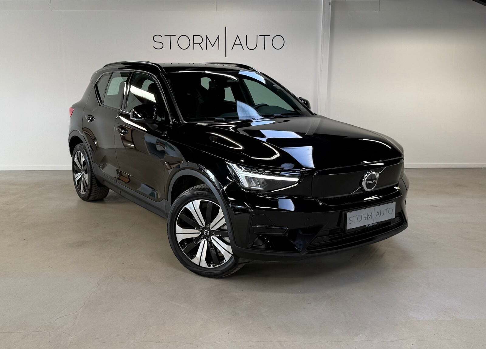 Volvo XC40 P6 ReCharge Core