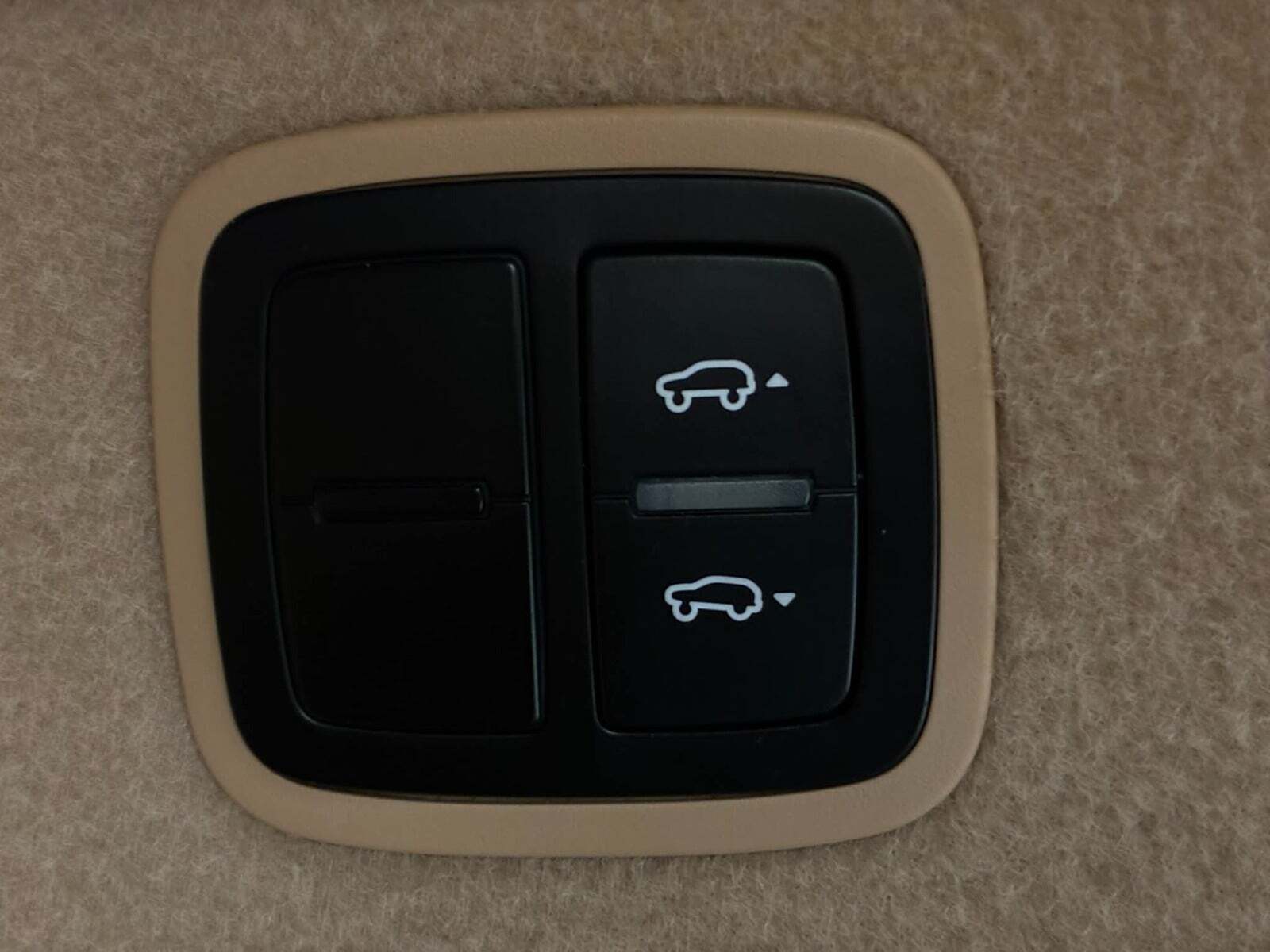 Blå Porsche Macan S fra 2015