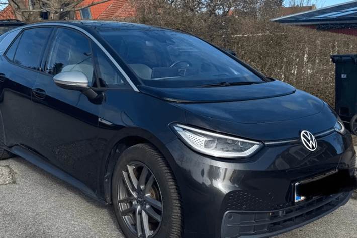 Grå VW ID.3 fra 2020 set udefra