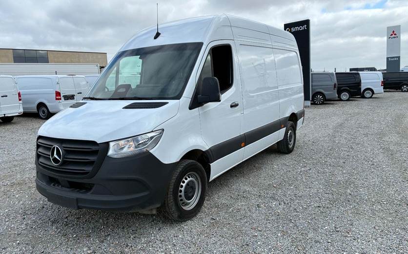 Mercedes Sprinter 317 2,0 CDi A2 Kassevogn aut. RWD