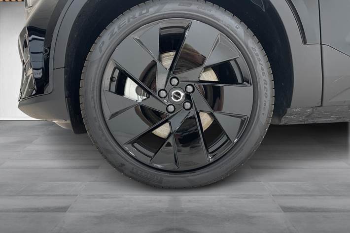 Sort Volvo EX40 fra 2026