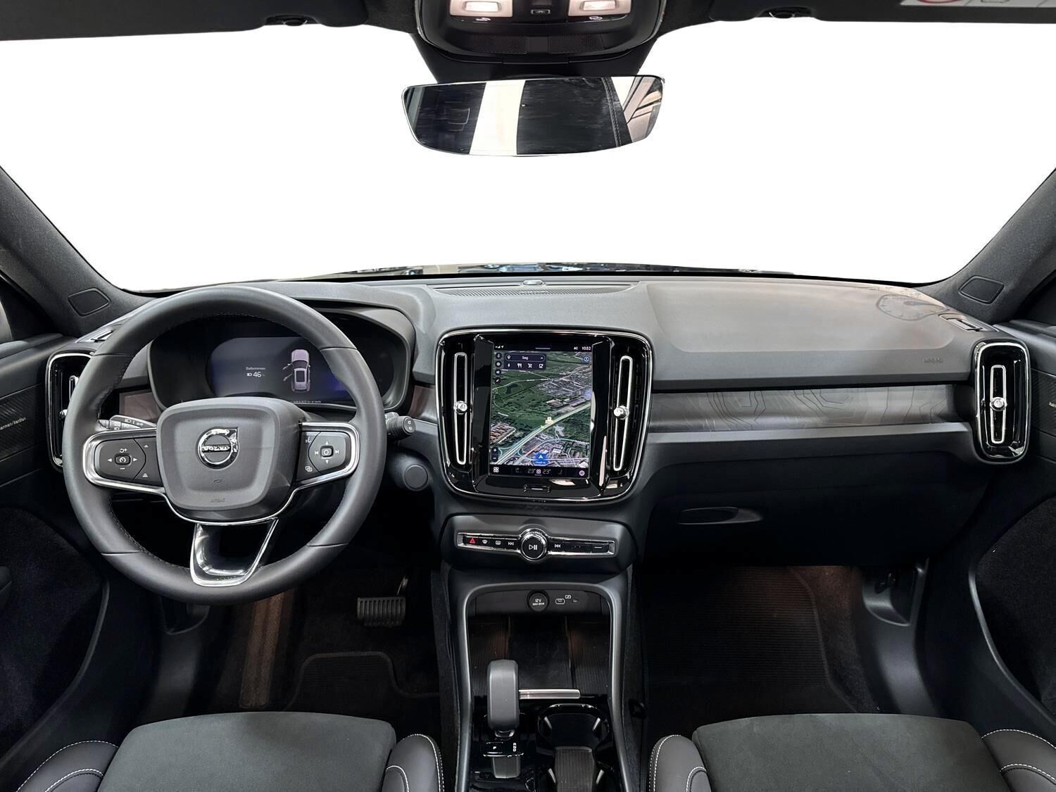 Volvo EX40 Extended Range Black Edition