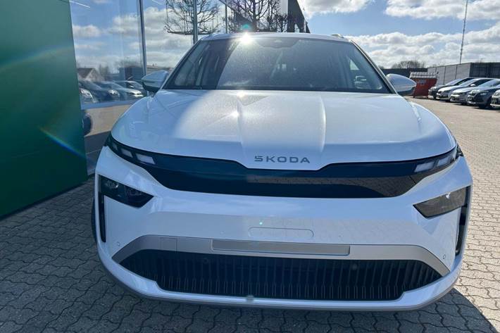 Hvid Skoda Enyaq fra 2026
