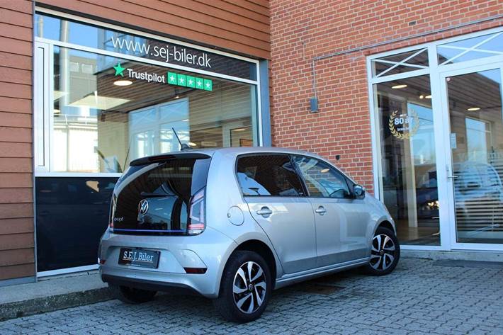 Sølv VW E-UP! fra 2021