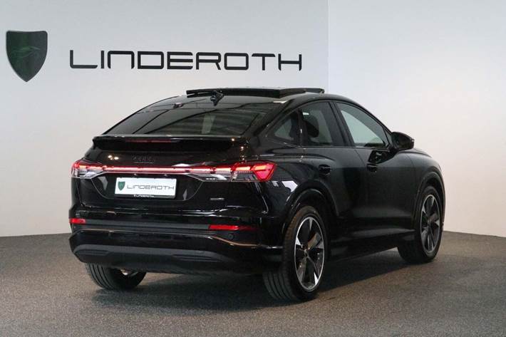 Sort Audi Q4 e-tron fra 2024