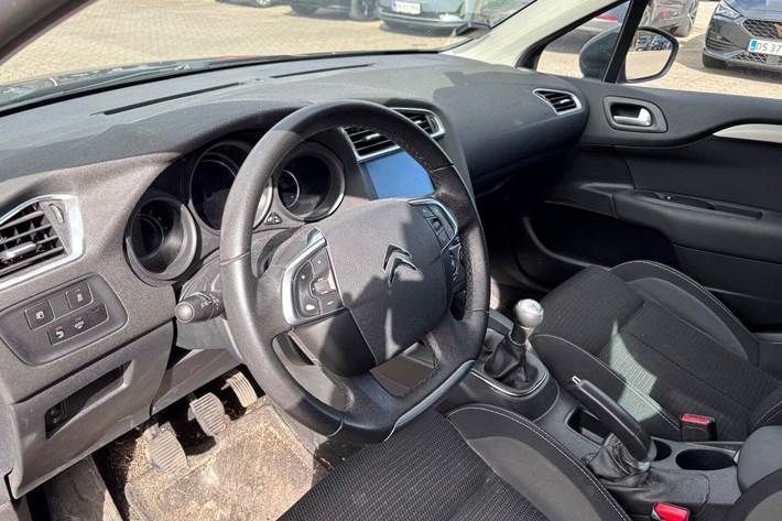 Sort Citroën C4 fra 2018