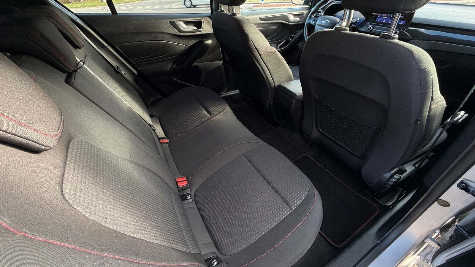 Sølv Ford Focus fra 2021