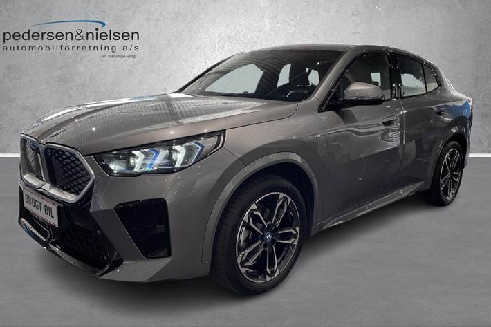 Sort BMW iX2 fra 2024