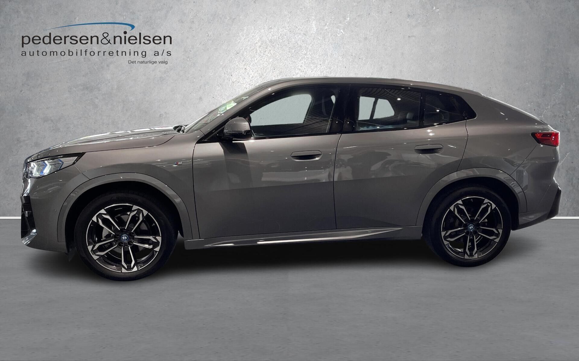 BMW iX2 eDrive20 EL M-Sport 204HK 5d Aut.