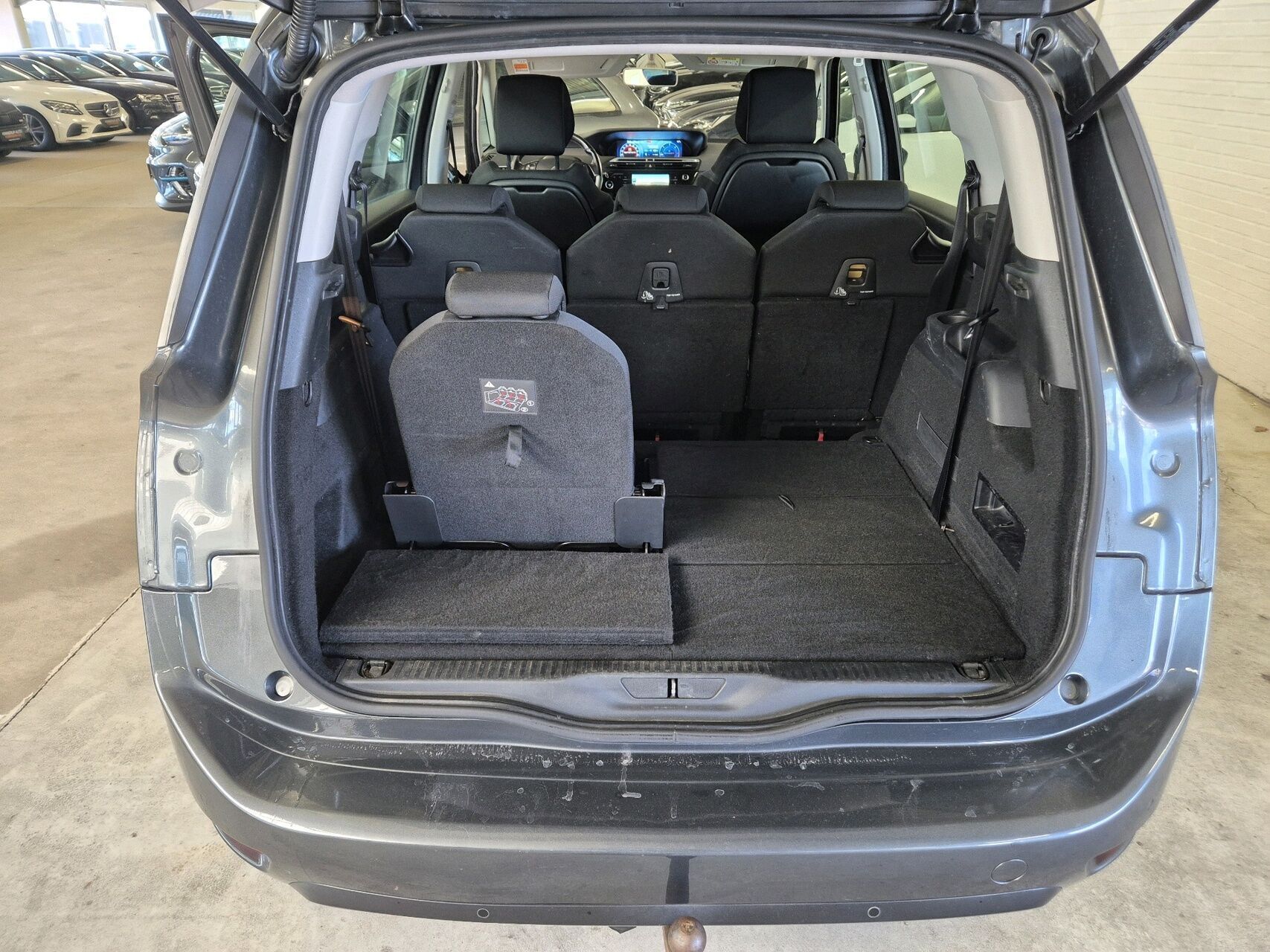 Sort Citroën Grand C4 Picasso fra 2015