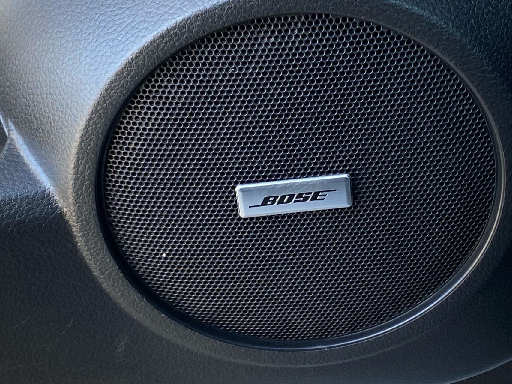 Sort Nissan Qashqai fra 2018