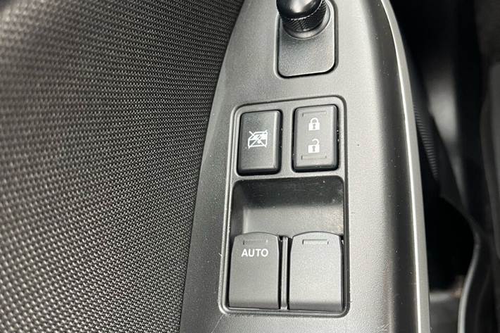 Grå Suzuki Baleno fra 2019