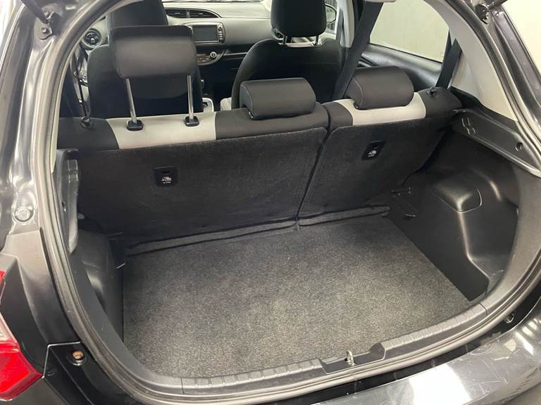 Toyota Yaris 1,5 Hybrid H2 Premium E-CVT 100HK 5d Trinl. Gear