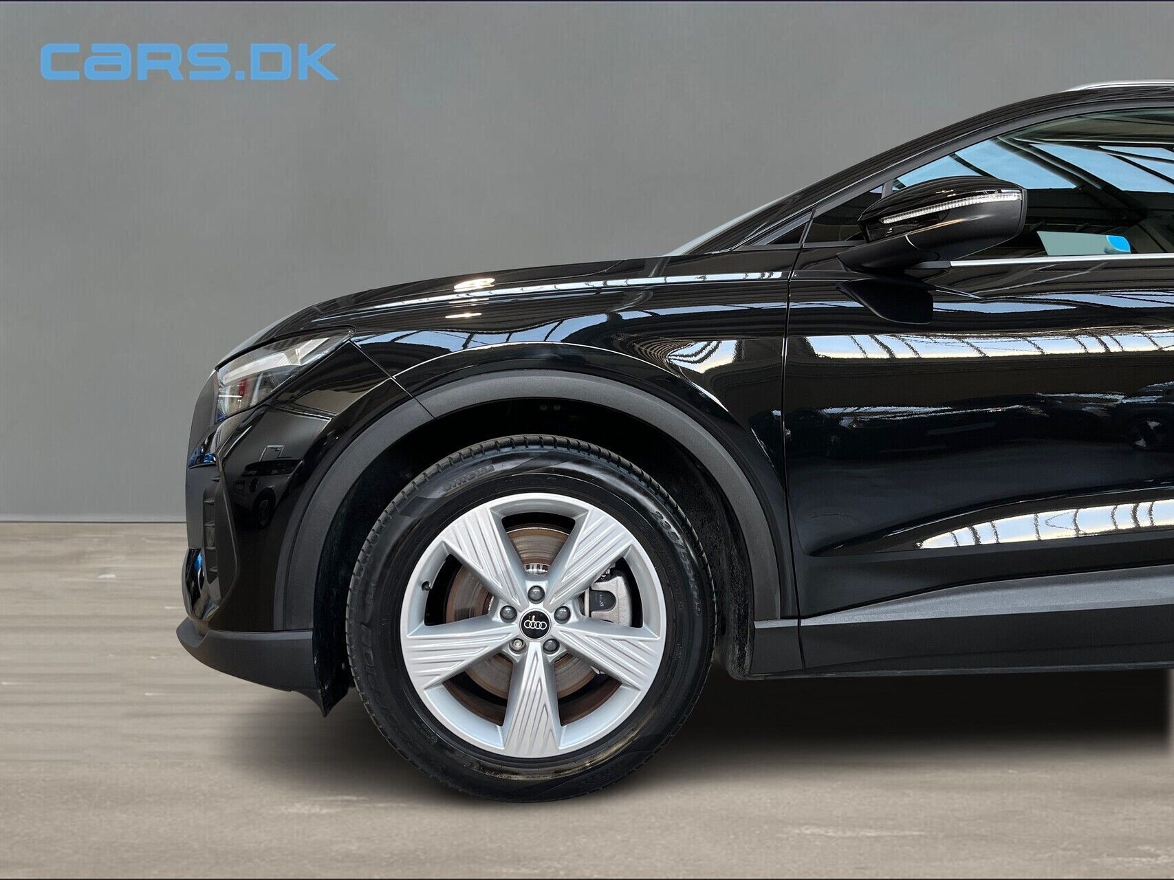 Sort Audi Q4 fra 2024