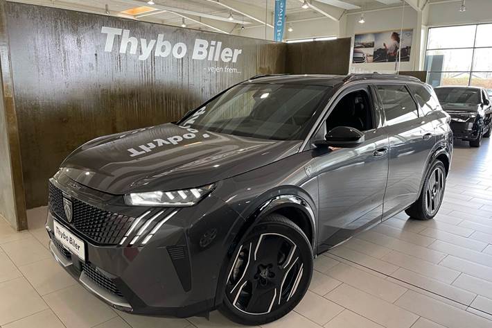 Grå Peugeot e-5008 fra 2025